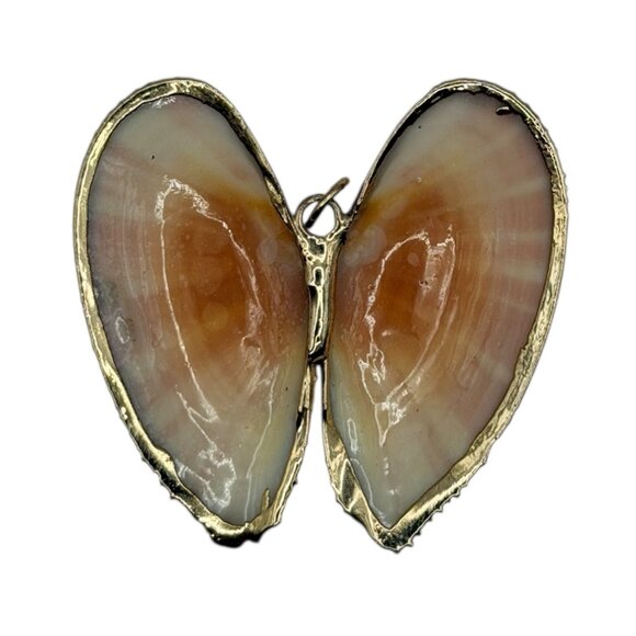 Heart-Shaped Seashell Pendant Necklace Gold-Plated Edge - Picture 7 of 12